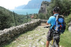 Der-alte-Weg-nach-Torbole