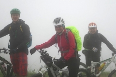 Bergpanorama im Nebel