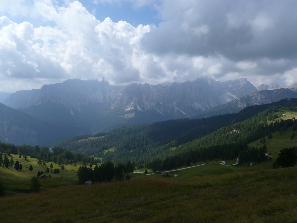 Die Kreuzkofelgruppe, eine der berühmtesten Dolomiten-Gipfelgruppen 